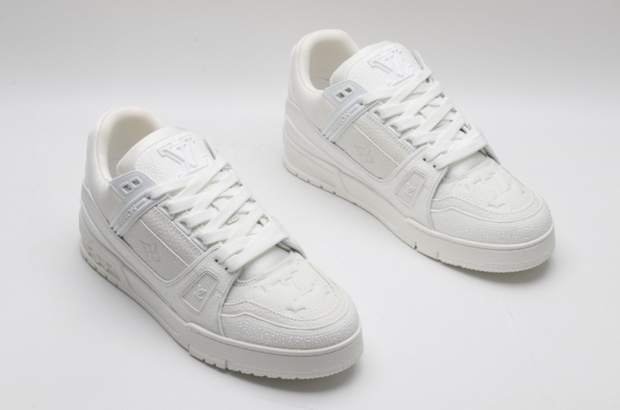 Louis Vuitton Trainer Sneaker – Embossed Monogram & Premium Detailing