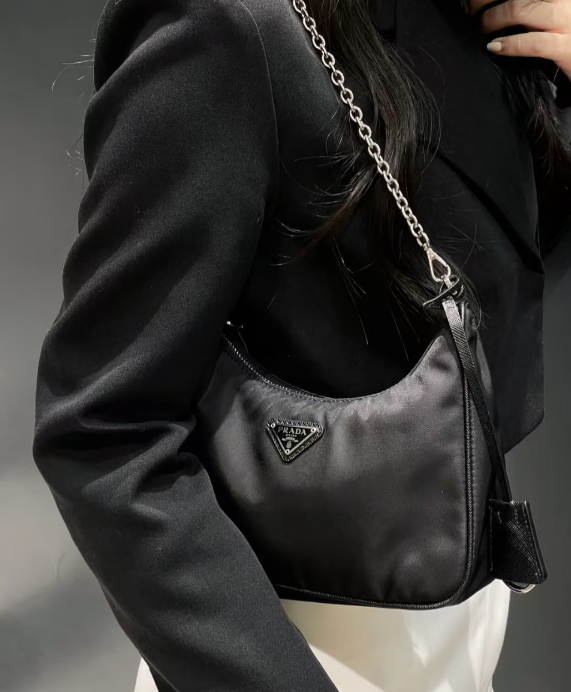 Prada Re-Edition 2005 Nylon Shoulder Bag – Black with Silver Chain