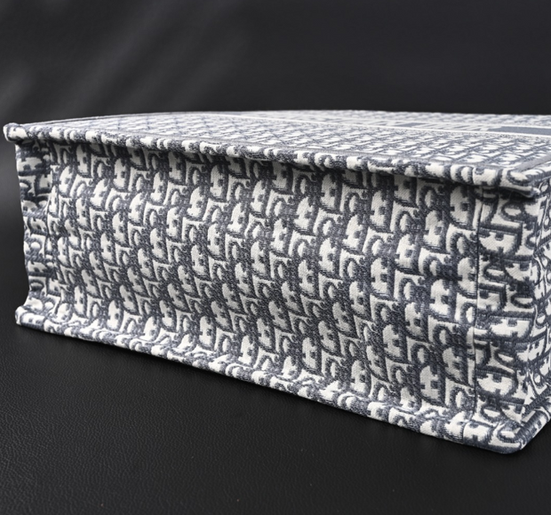 Dior Oblique Embroidered Large Book Tote