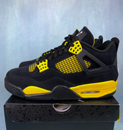 Air Jordan 4 Retro “Thunder” (2023)