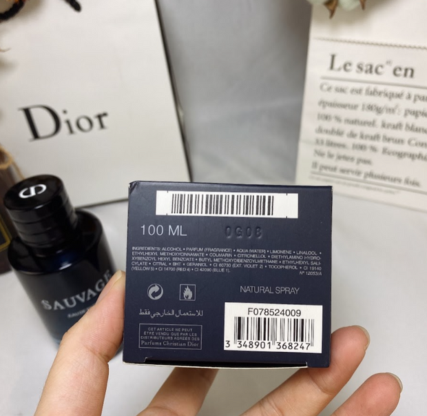 Dior Sauvage Eau de Parfum – 3.4 oz / 100 ml