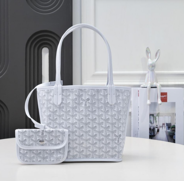 Goyard Saint Louis PM Tote Bag with Pouch